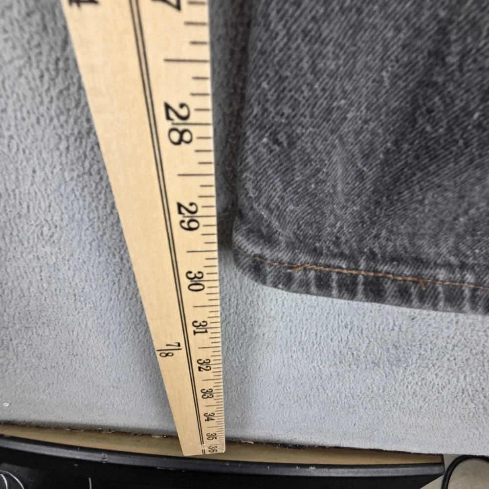 Vintage‎ Levis 501 Jeans Mens Gray Charcoal Wash Button Fly Made USA Fits 27x30